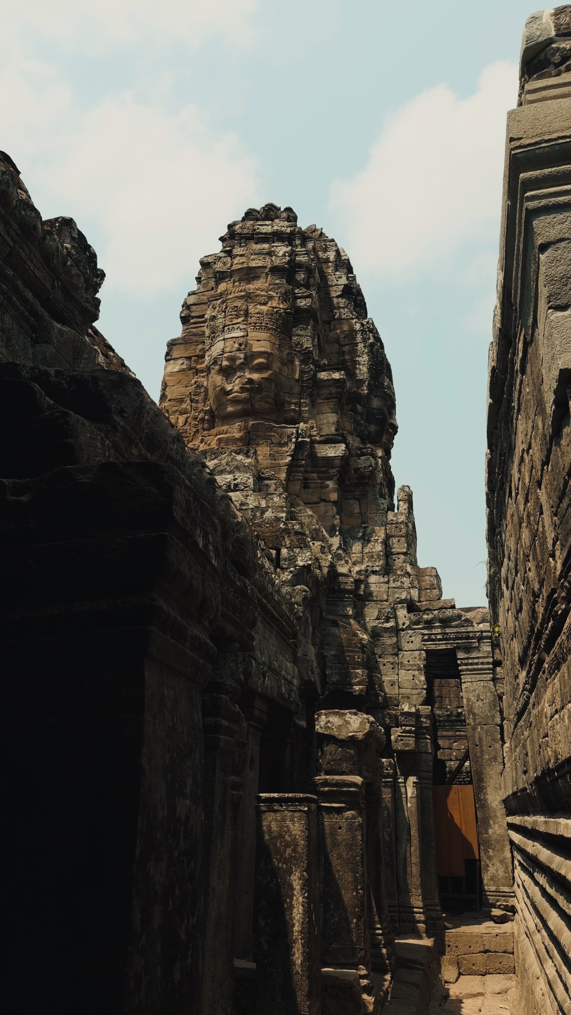 巴戎寺高棉的微笑